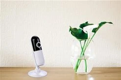 Security Camera, App Compatible, Countertop Placement, Indoor Only - White -LuxeDisplay Shop smsdtcam.ra7 preview