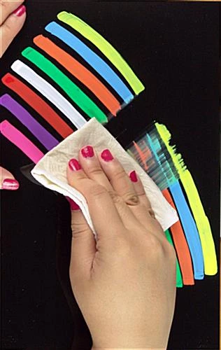 Liquid Chalk Markers, 3/8" Flat Tip - Set Of 8 Colors 5 Liquid Chalk Markers, 3/8" Flat Tip - Set Of 8 Colors - Image 3